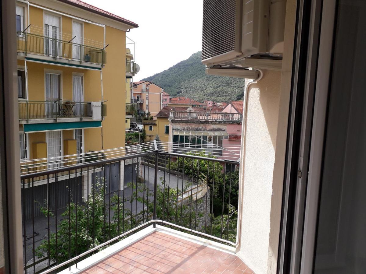"Ca Di Ellen" Appartamento Con Deposito Bici Privato Finale Ligure Εξωτερικό φωτογραφία